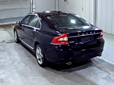 Volvo S80