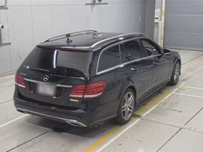 Mercedes-Benz E CLASS WAGON
