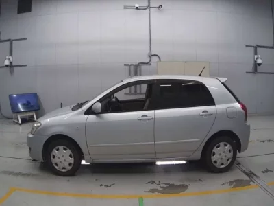 Toyota COROLLA RUNX