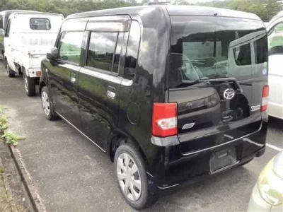 Daihatsu MOVE CONTE
