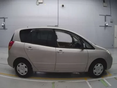 Toyota COROLLA SPACIO