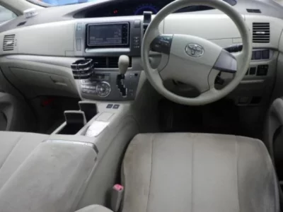Toyota ESTIMA HYBRID