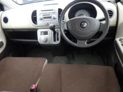 Suzuki MRWAGON