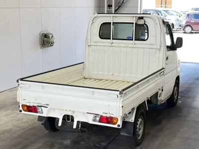 Nissan CLIPPER TRUCK