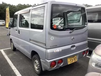 Nissan CLIPPER VAN