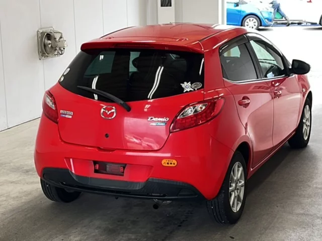 Mazda DEMIO
