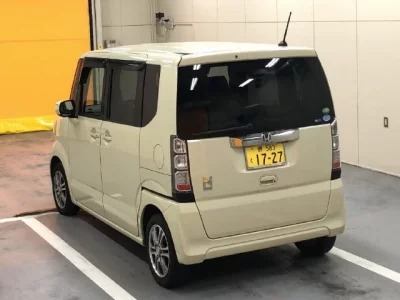 Honda N BOX