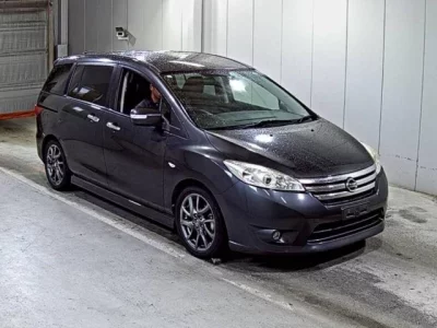 Nissan LAFESTA