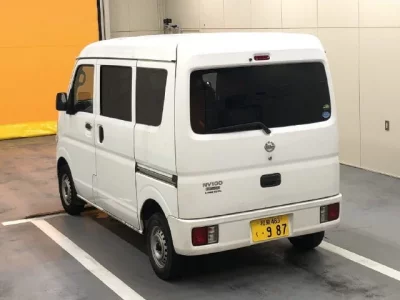 Nissan CLIPPER VAN