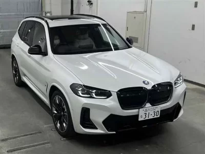 BMW iX3