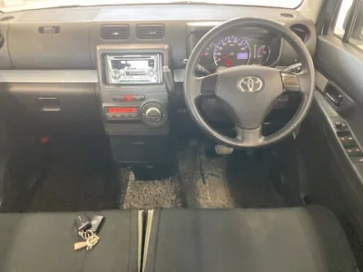 Toyota PIXIS SPACE