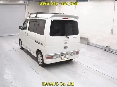 Daihatsu Atrai Wagon