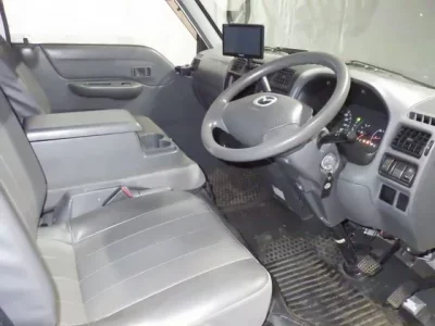 Mazda BONGO VAN