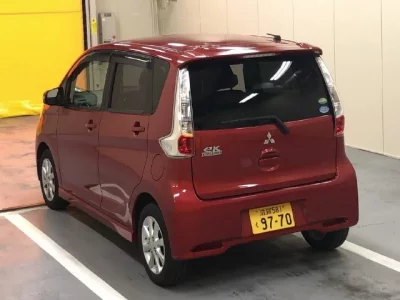 Mitsubishi EK CUSTOM