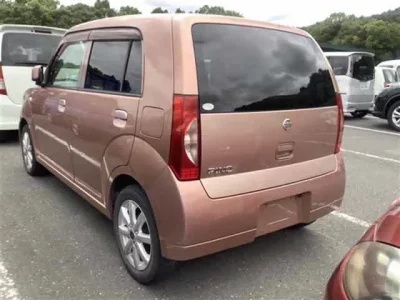 Nissan PINO