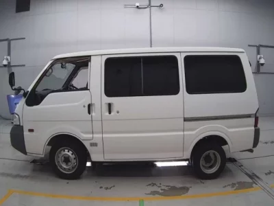 Mazda BONGO VAN