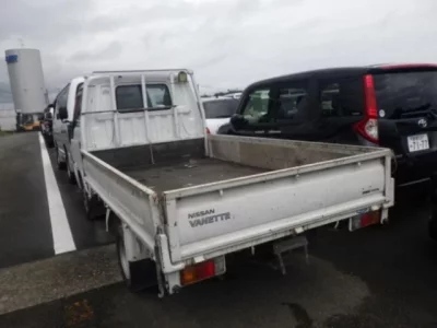 Nissan VANETTE TRUCK