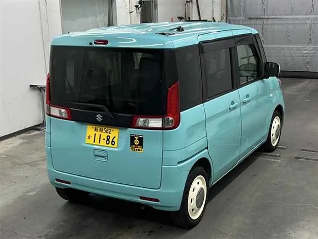 Suzuki SPACIA