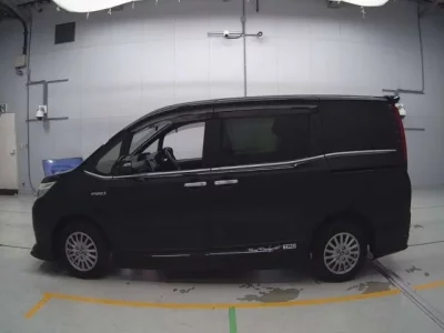 Toyota ESQUIRE