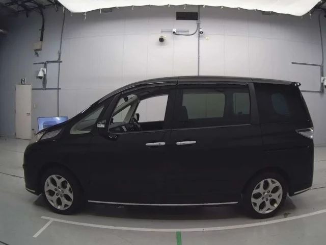 Mazda BIANTE