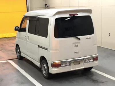 Daihatsu Atrai Wagon