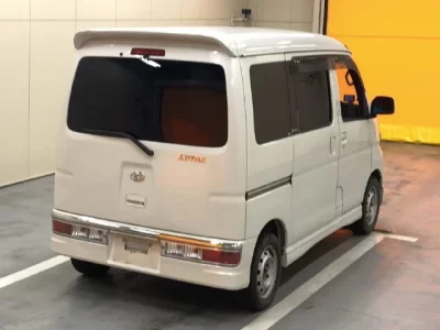 Daihatsu Atrai Wagon