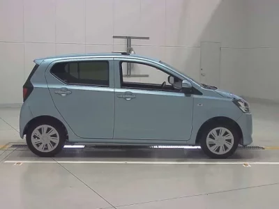 Daihatsu MIRA E S