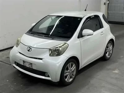 Toyota IQ