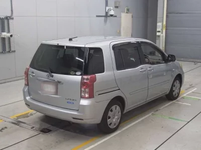 Toyota RAUM
