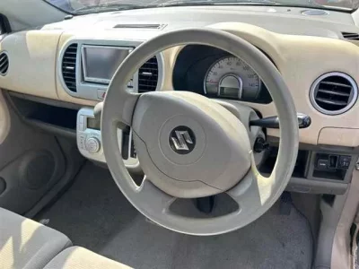 Suzuki MRWAGON