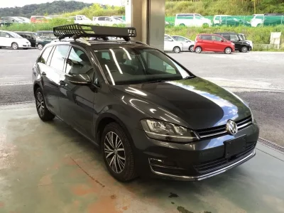 Volkswagen GOLF VARIANT