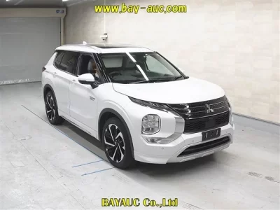 Mitsubishi OUTLANDER PHEV