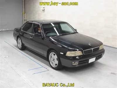 Nissan LAUREL