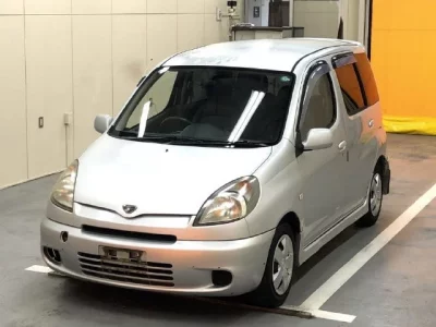 Toyota FUNCARGO