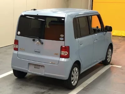 Toyota PIXIS SPACE