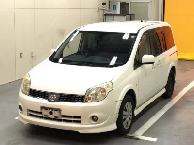 Nissan LAFESTA