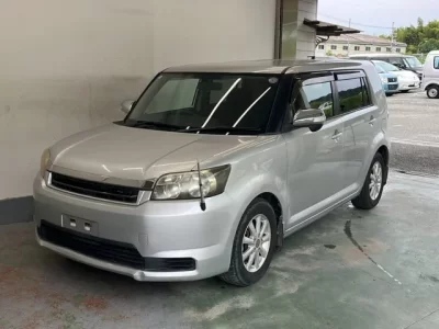 Toyota COROLLA RUMION