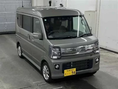 Nissan CLIPPER RIO