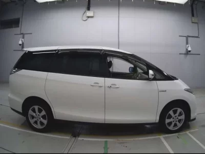 Toyota ESTIMA HYBRID