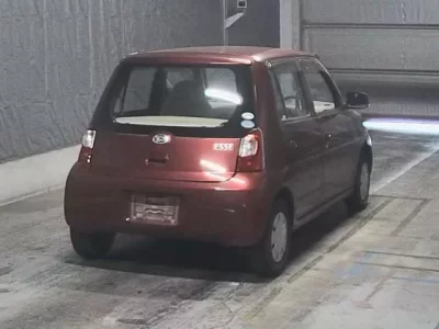 Daihatsu Esse