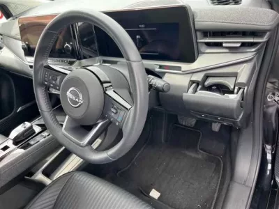 Nissan AURA