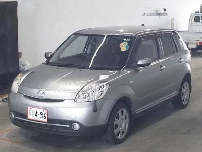 Mazda VERISA