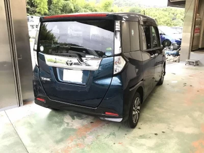 Toyota TANK