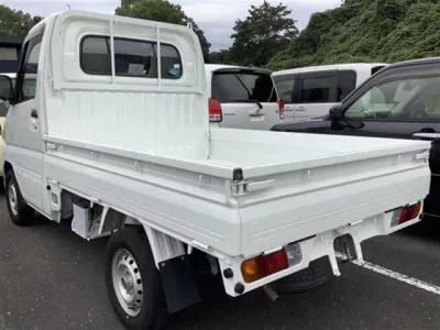 Nissan CLIPPER TRUCK