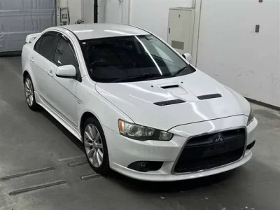 Mitsubishi GALANT FORTIS