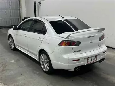 Mitsubishi GALANT FORTIS