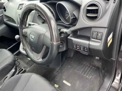 Nissan LAFESTA
