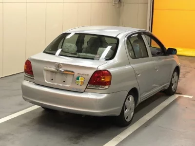 Toyota PLATZ