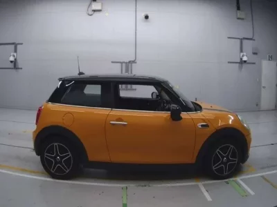 BMW MINI