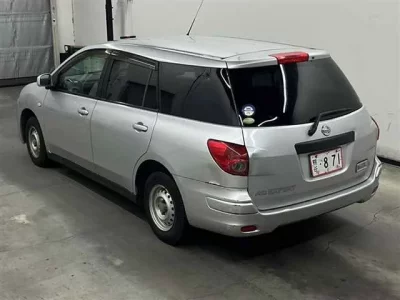 Nissan AD